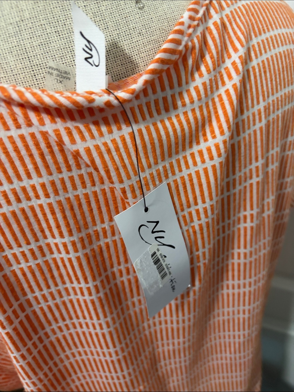 Women's Orange Patterned Button-Front Top - Picture 2 of 3